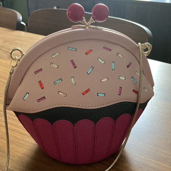 kate spade Bags Kate Spade Take The Cake Cupcake Crossbody Novelty